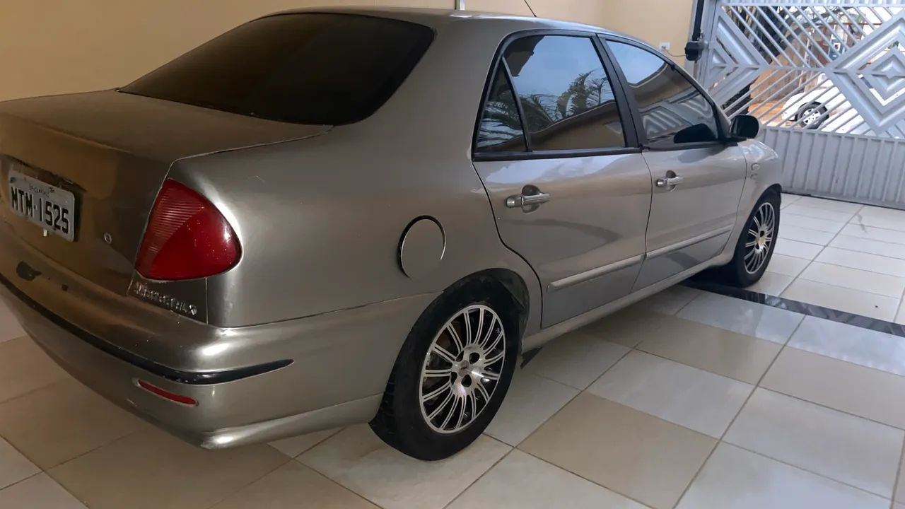 Fiat Marea HLX 2.4 MPI 20V 4P Aut. 2002