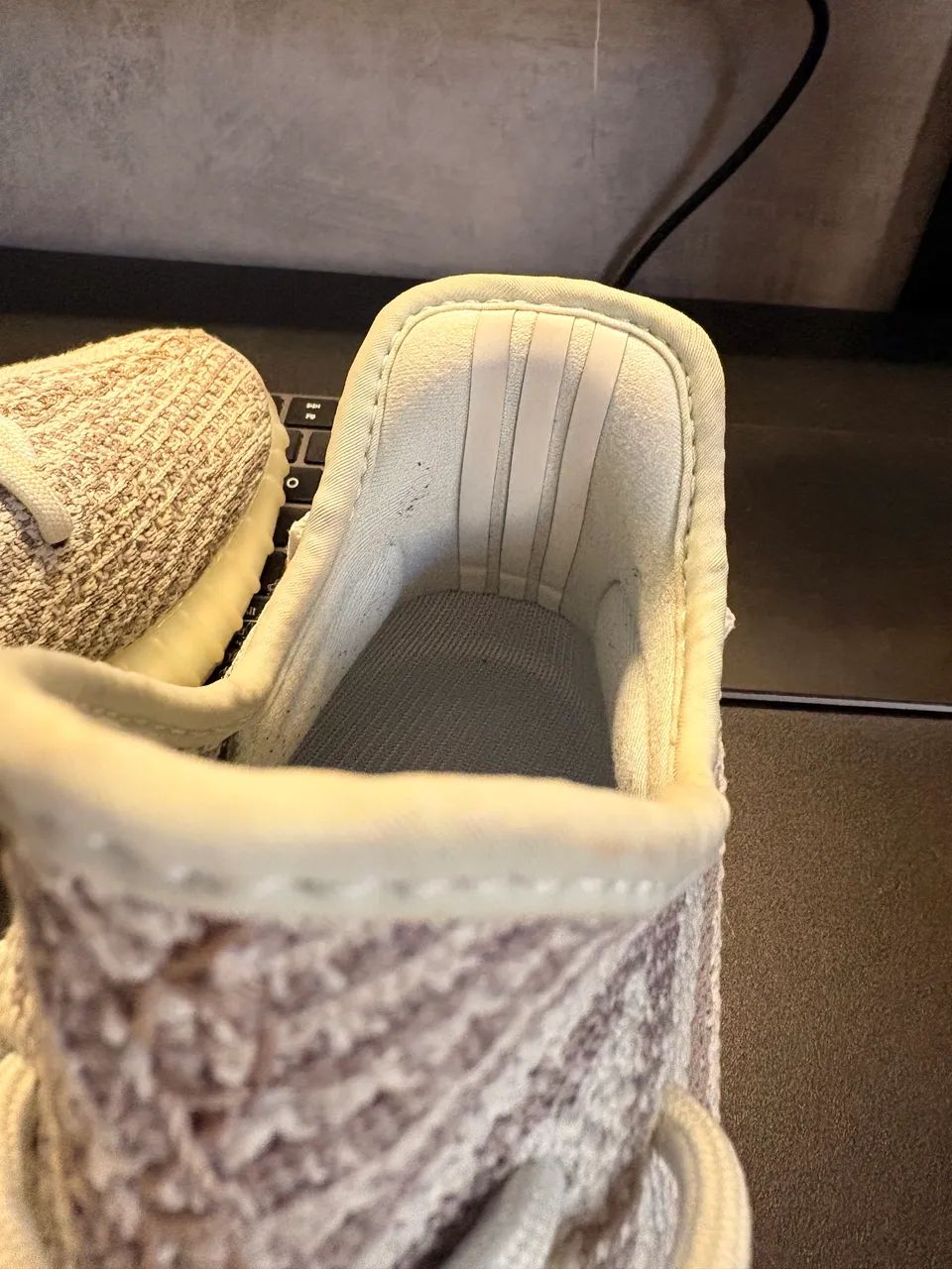 Yeezy - Foto 3