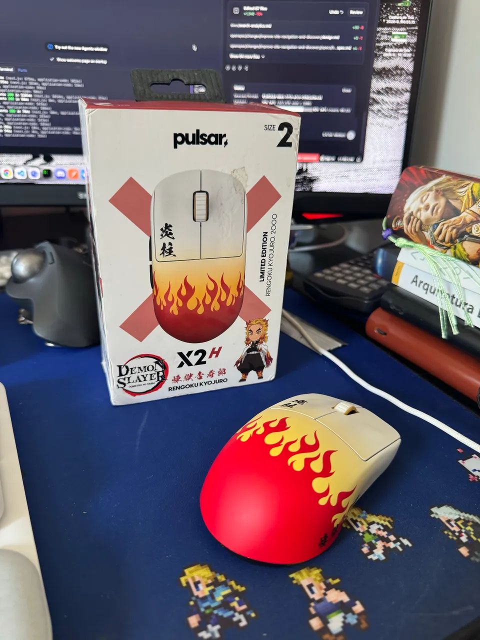 Mouse Pulsar X2h Wireless Medium Demon Slayer - Kyojuro Rengoku