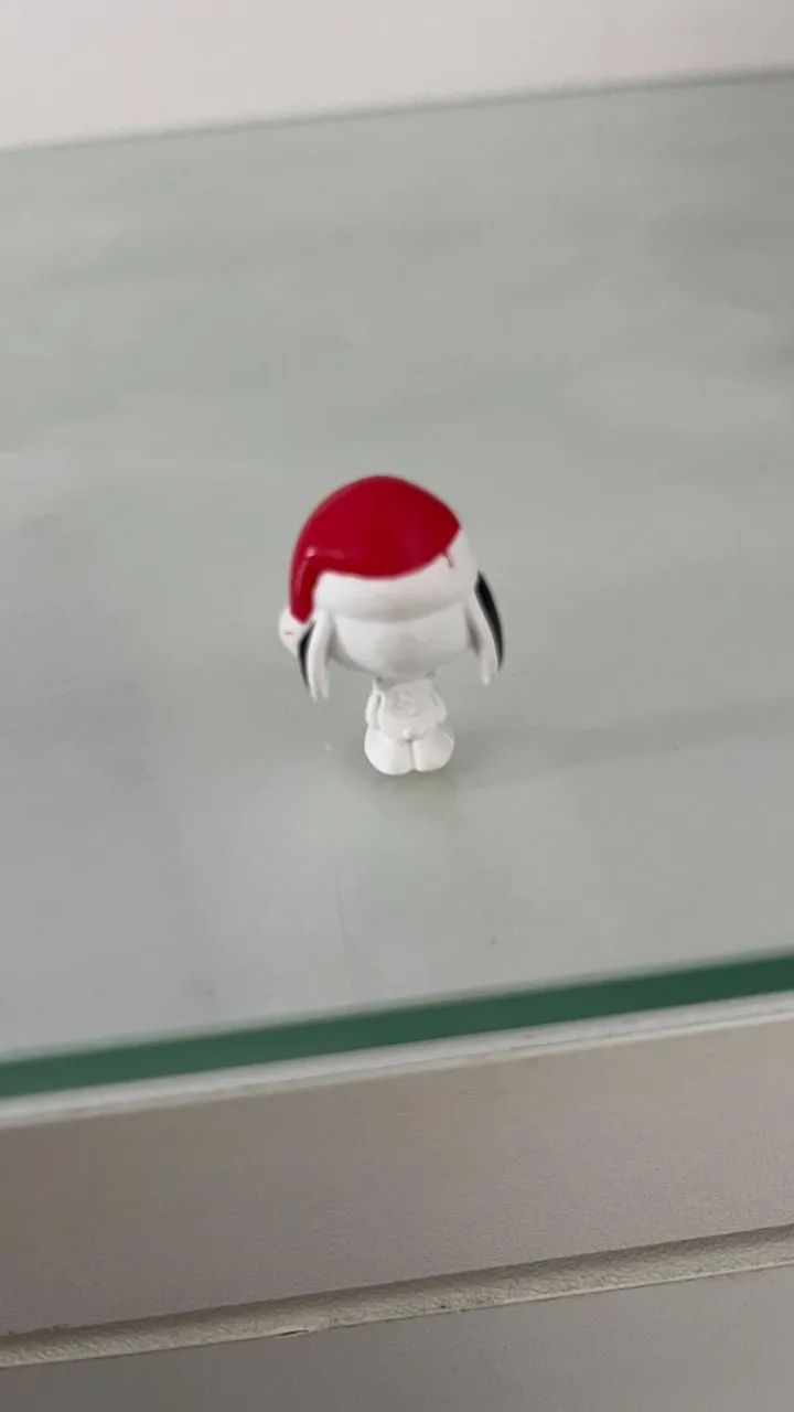 Snoopy de Touca de Natal - Boneco Coleção Cacau Show - Foto 2