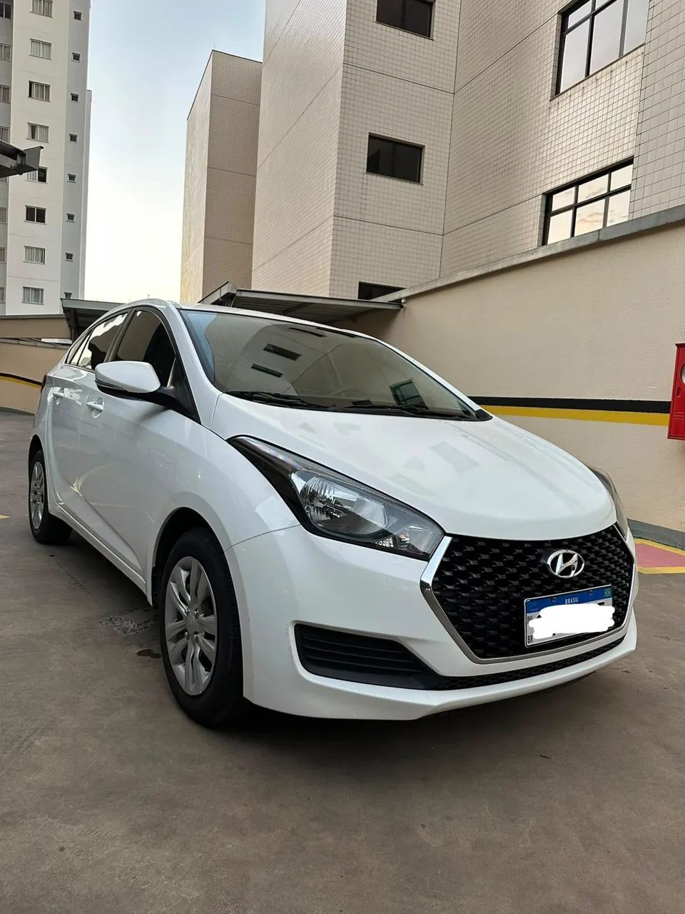 Hyundai Hb20S C.PLUS/C.STYLE1.0 FLEX 12V MEC. 4P 2019