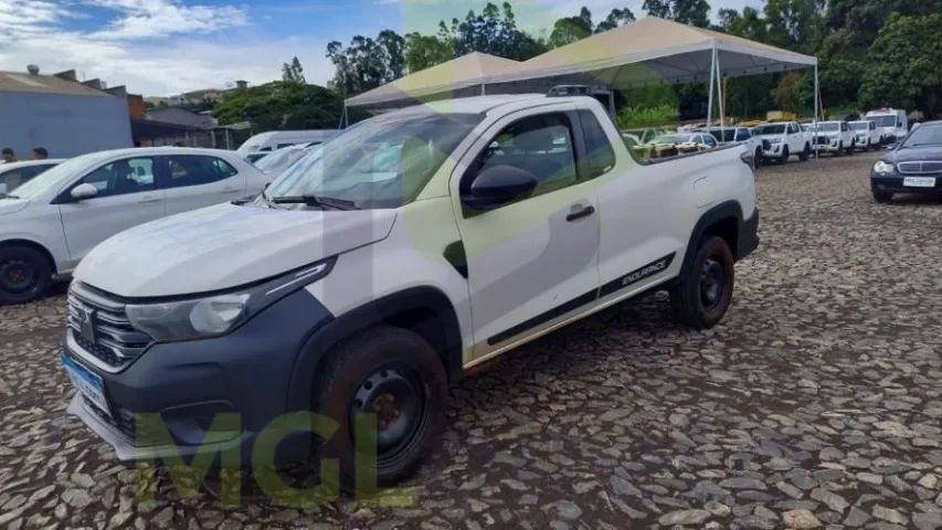 Fiat Strada Endurance 1.4 Flex 8V CS Plus 2022 - Foto 3