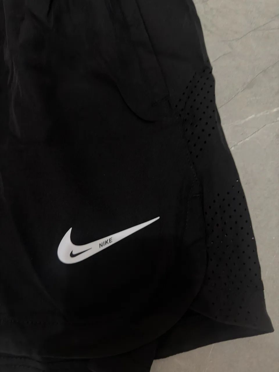 Short de corrida Com cueca de compressão Nike Preto G - Foto 4