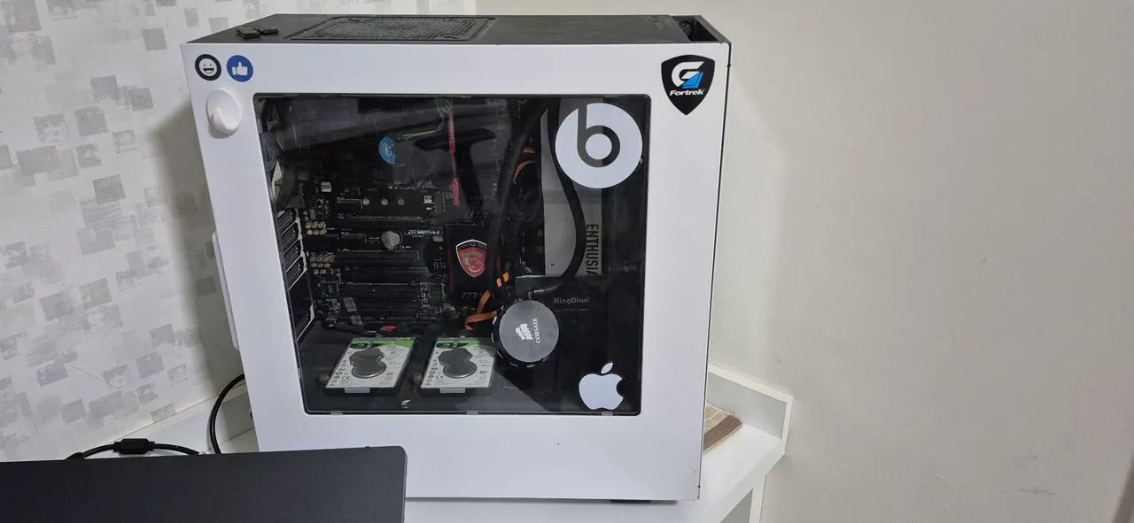 Vendo Gabinete NZXT.