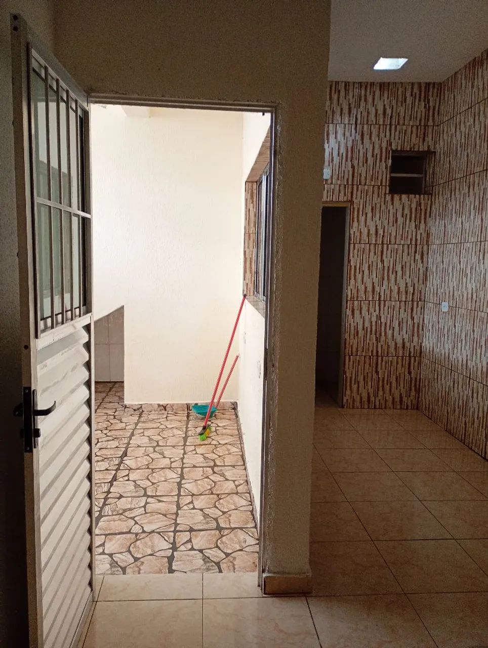 Casa com acabamento  - Foto 4
