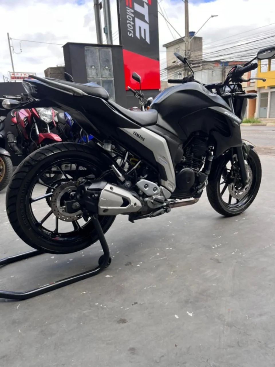 FAZER 250 - Foto 2