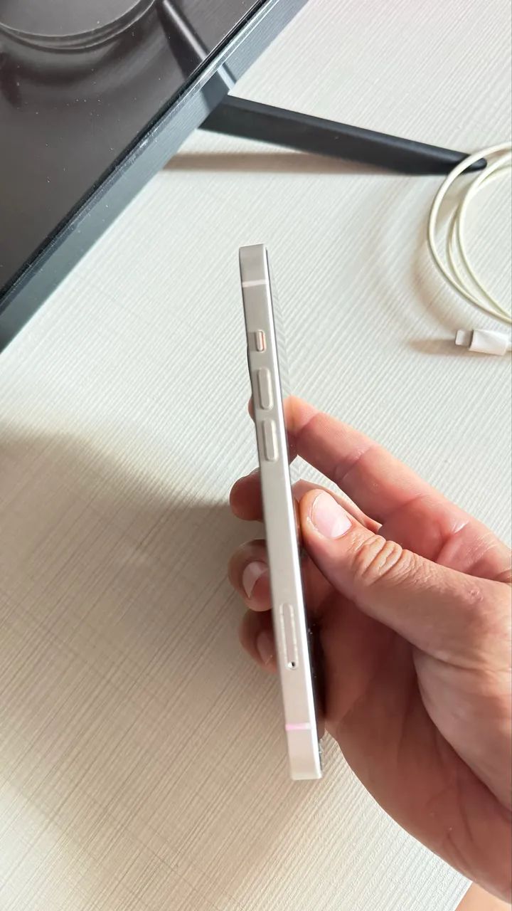 iPhone 14 - Foto 4