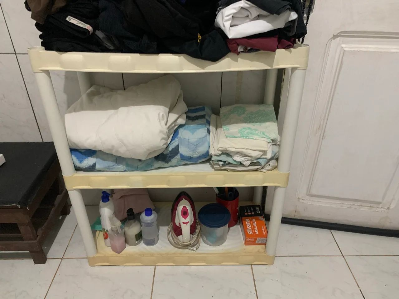 Estantes de plasticos