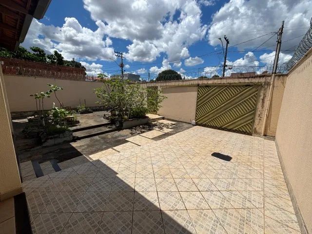 CASA 04 QUARTOS, SETOR DOS FUNCIONARIOS - Foto 2