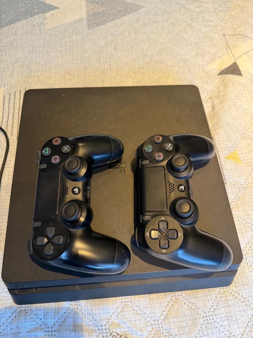 PS4 SLIM - Foto 2