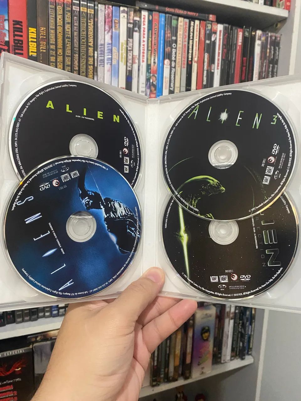 Alien Quadrilogia Box DVD Original com Luva 4 filmes - Foto 2
