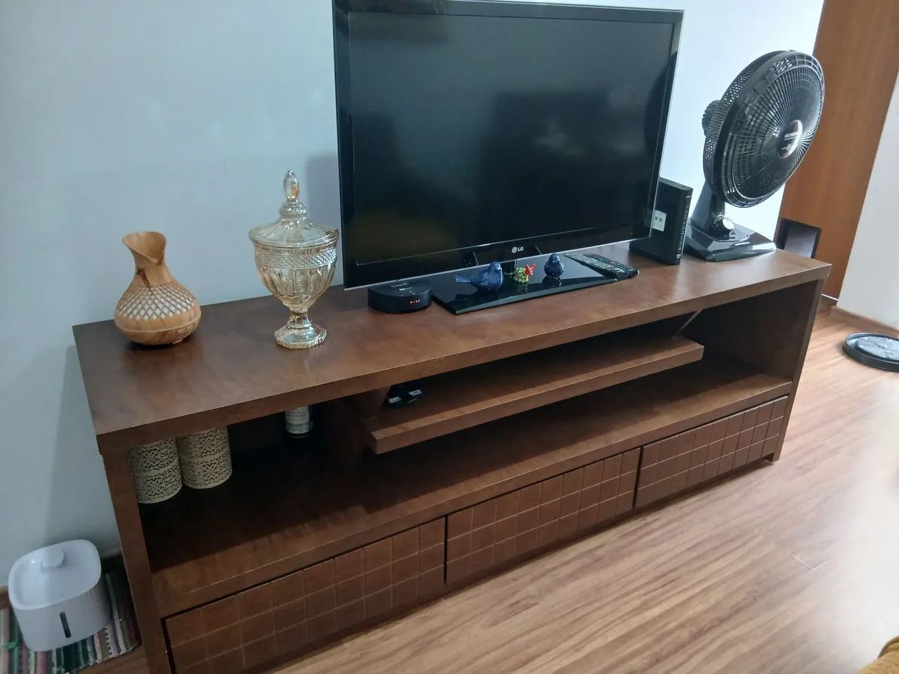 Rack madeira maciça imbuia 2 metros  - Foto 4