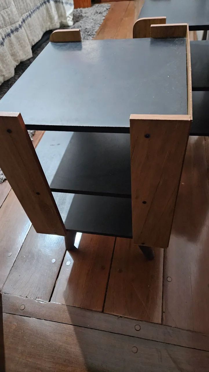 Mesa de cabeceira preta - Foto 3