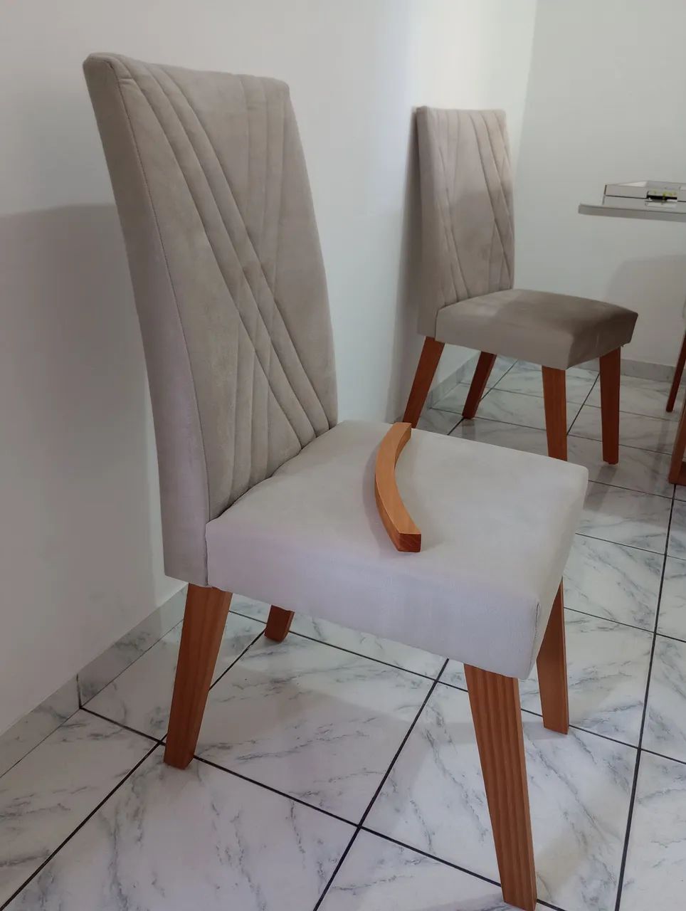 Vendo cadeira para mesa de jantar  - Foto 3
