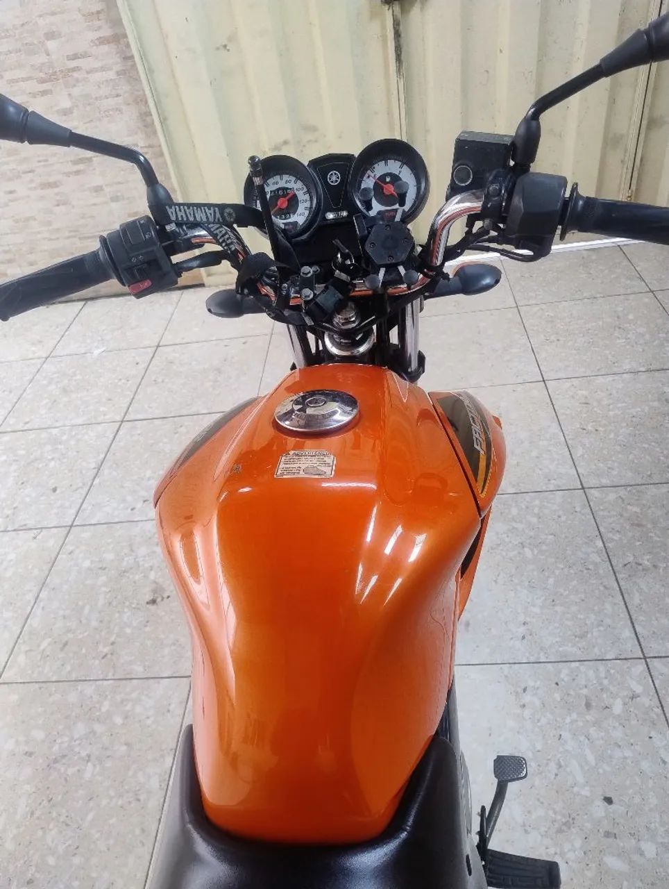 YBR FACTOR 125 ED - Foto 3