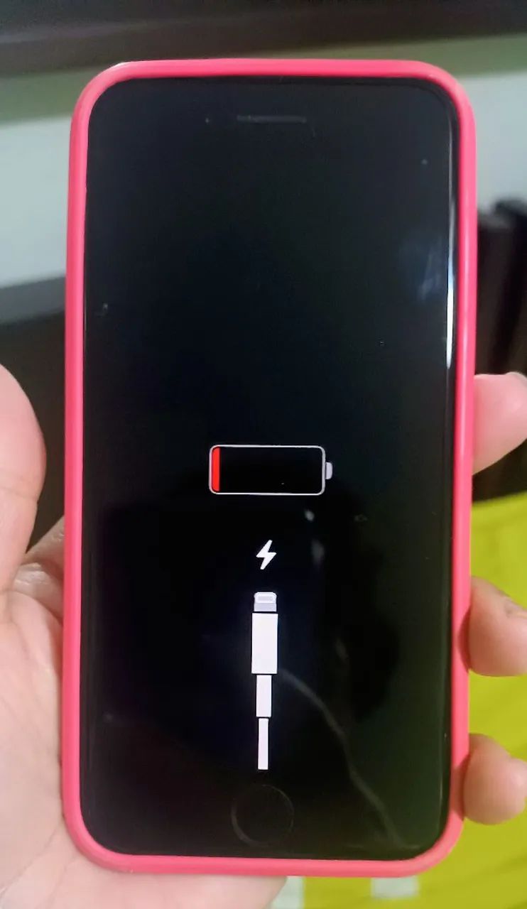iPhone SE 2020 (2ª Geração) 64GB - Preto - Ótimo estado! - Foto 3