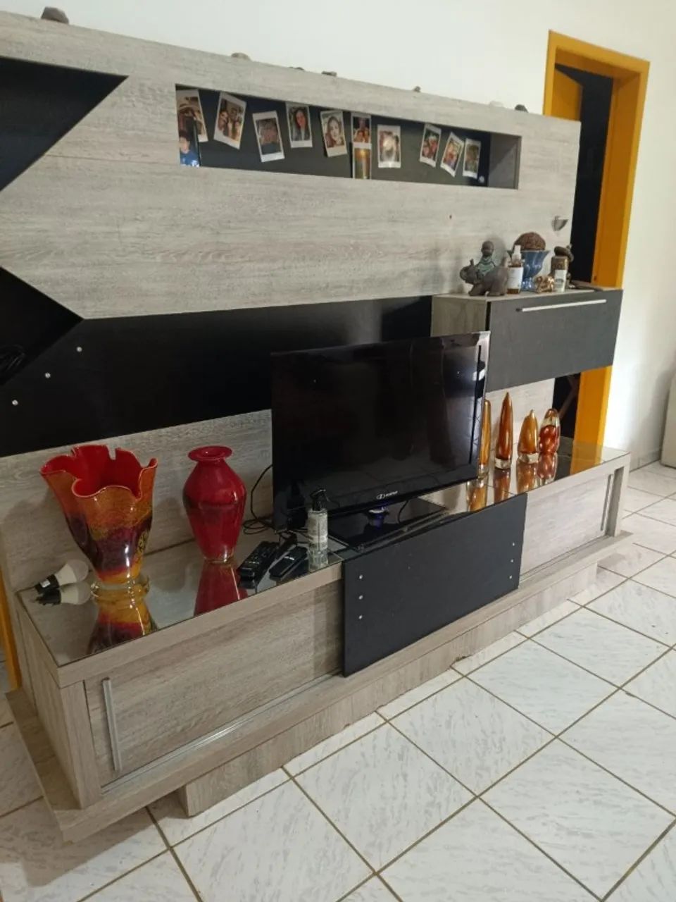 Rack de TV Madeira - Com Avarias