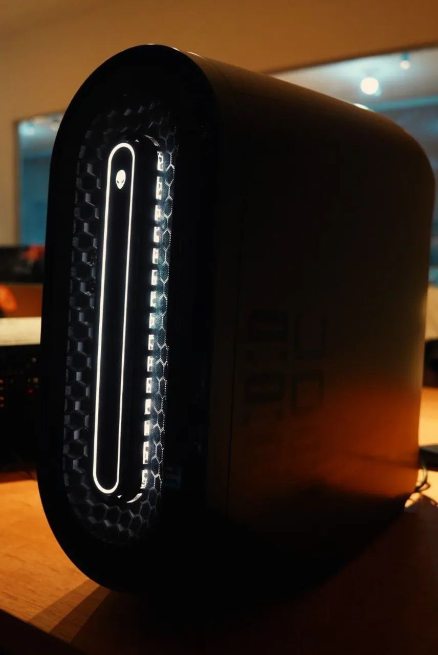 Alienware Aurora R15 - Foto 5