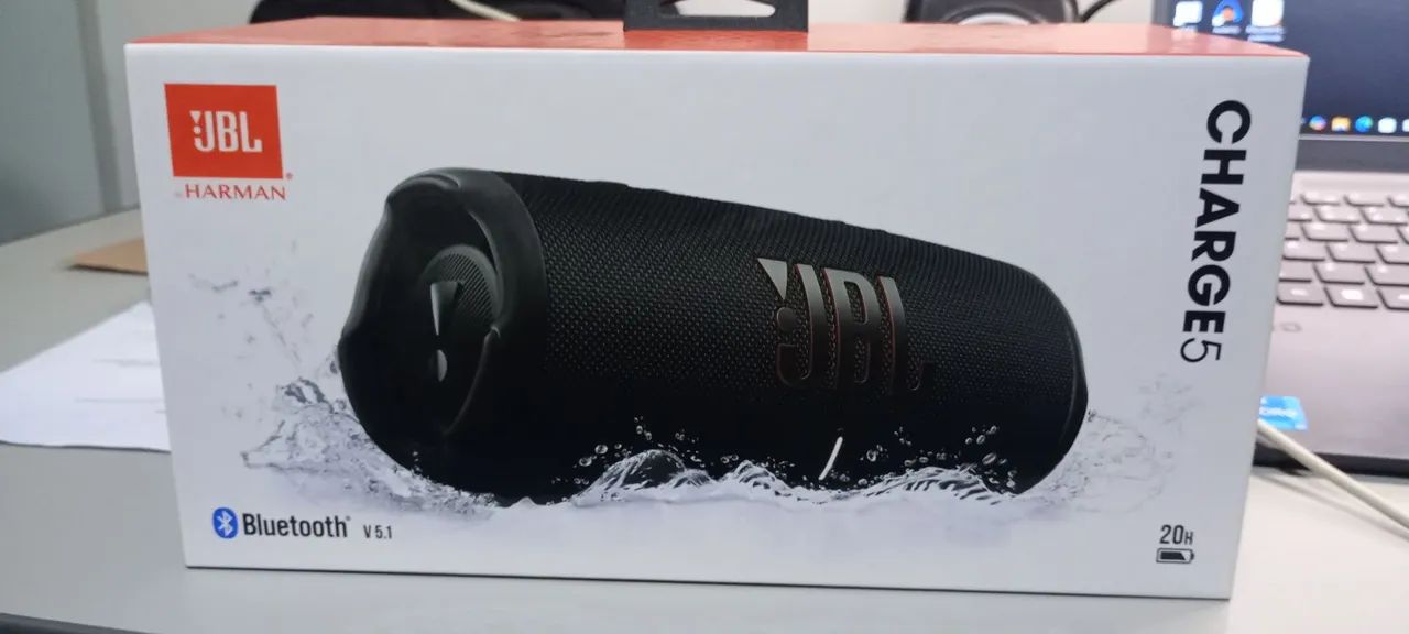 Caixa de som bluetooth JBL 