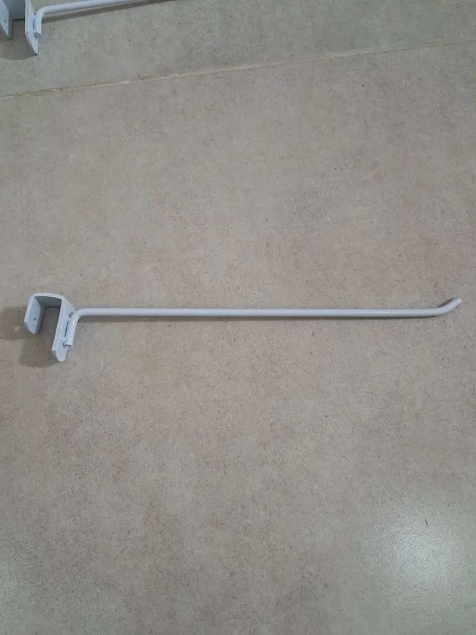 VENDO GANCHOS DE ENCAIXE PARA SUA LOJA. OPORTUNIDADE ! - Foto 2