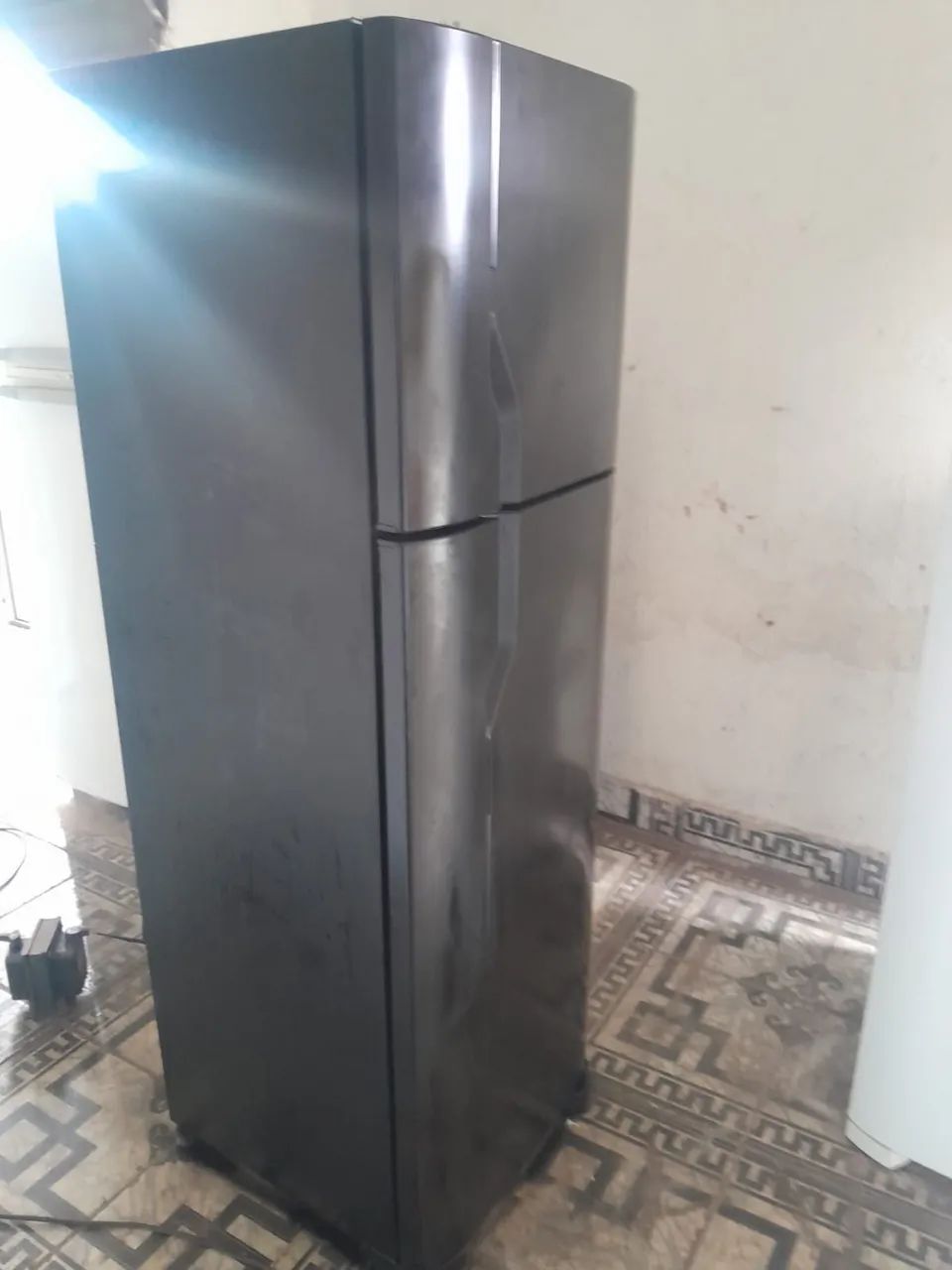GELADEIRA ELETROLUX FROSTFREE 220v - Foto 2