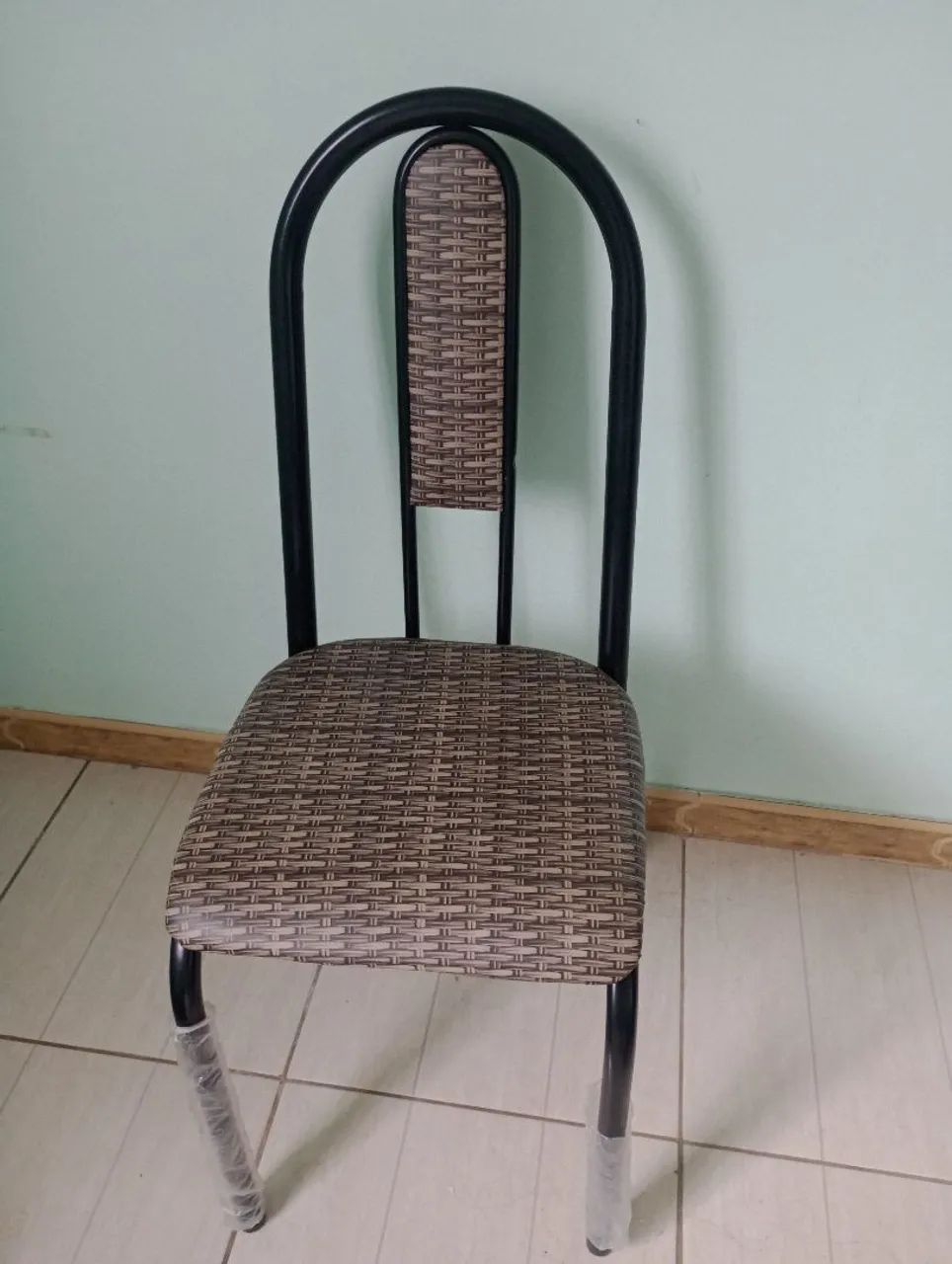 Mesa de Granito Preto com 2 cadeiras - Foto 3
