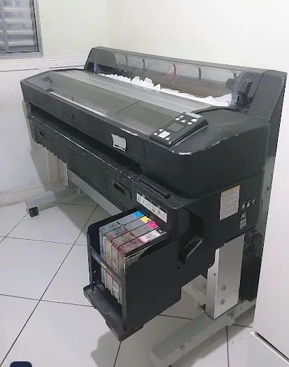 Plotter Impressão Sublimatica Epson SureColor F6200 - Foto 2