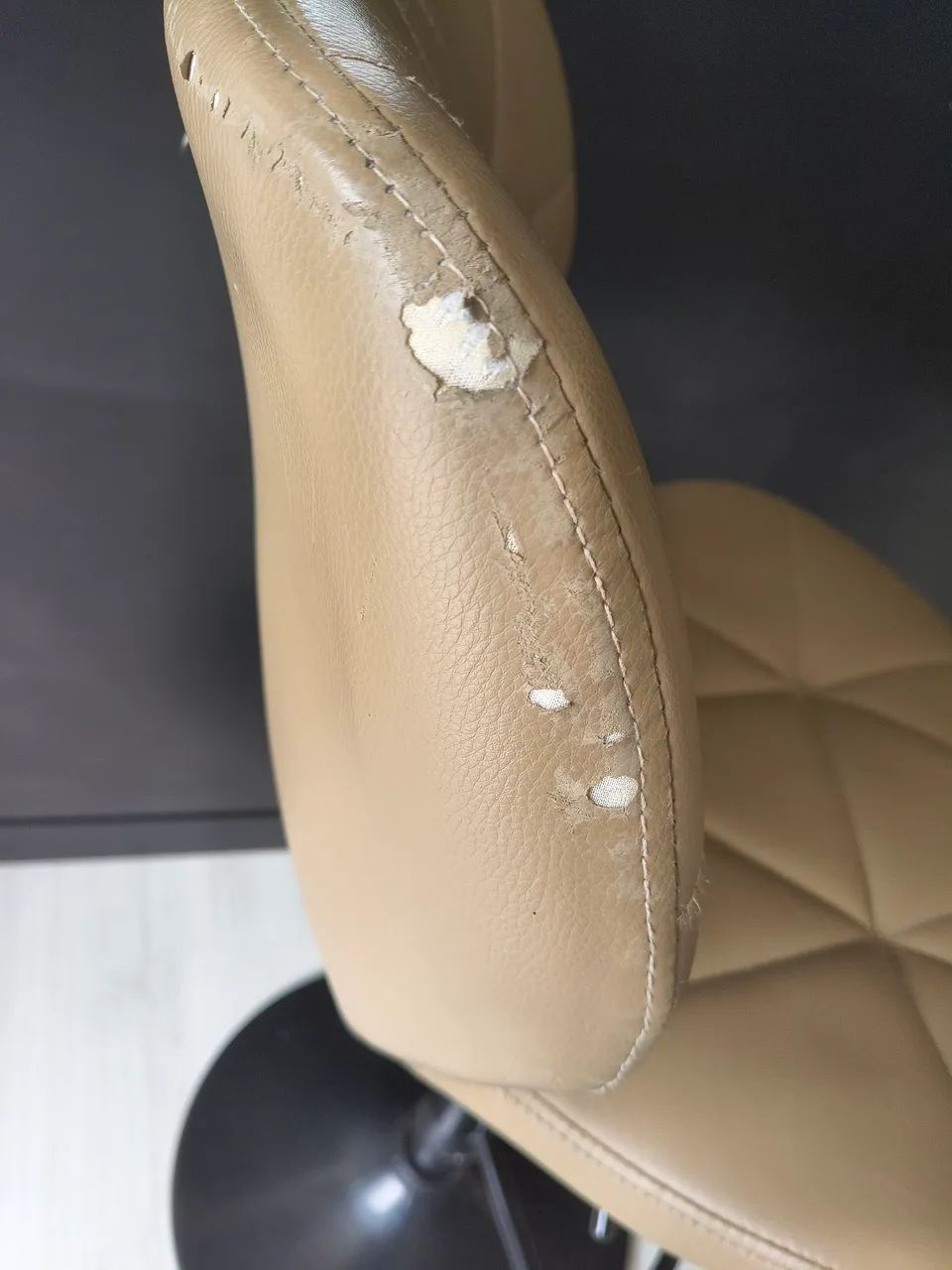 Banquetas estofadas courino - Foto 4