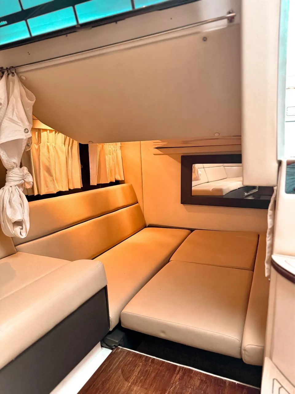 Lancha Regal 35 Sport Coupé  - Foto 10