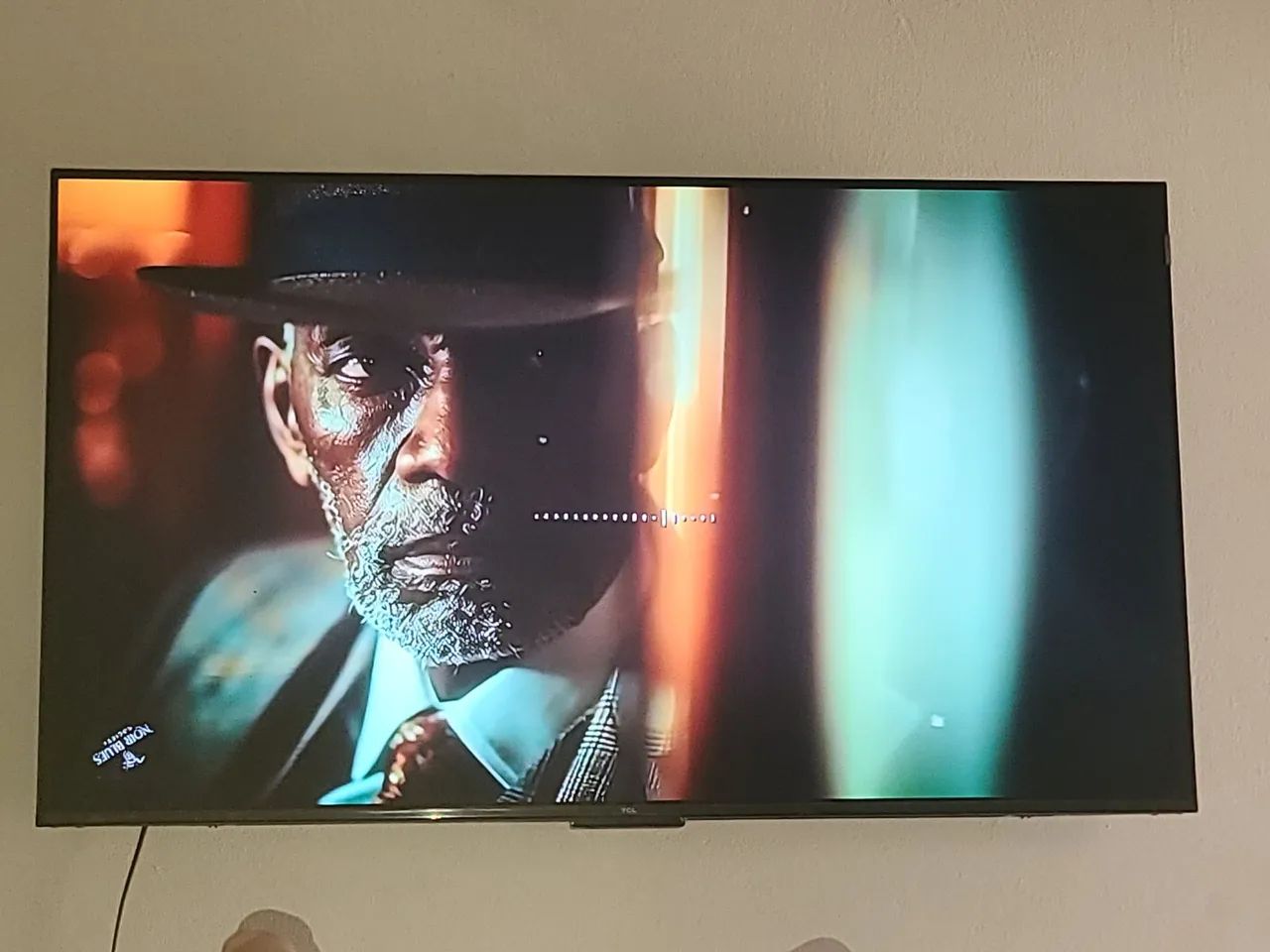 TV TCL 2 meses de uso