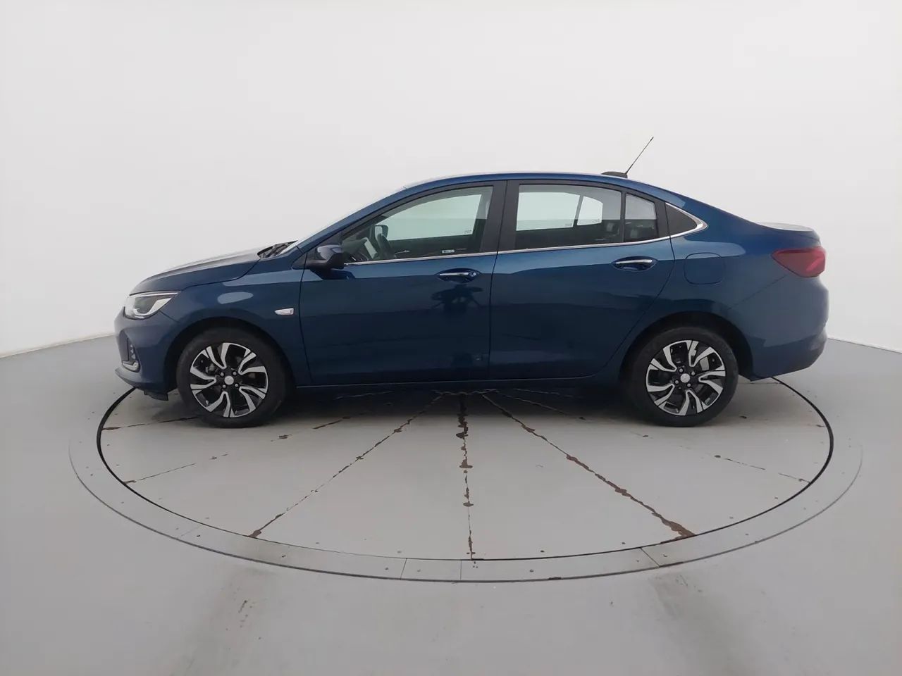 Chevrolet Onix Sedan Plus Premier 1.0 12V TB Flex Aut. 4P, foto 2 de 18