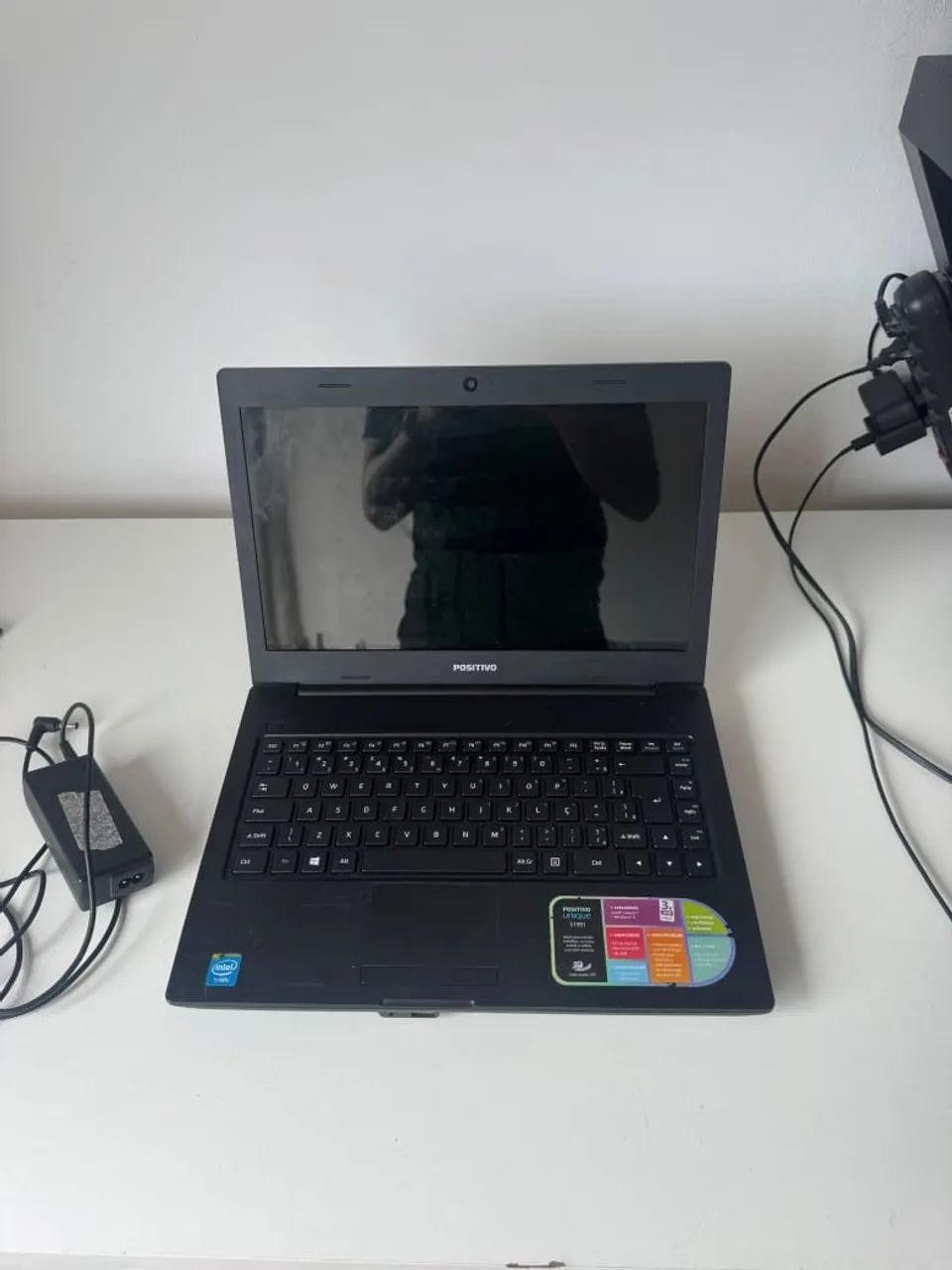 Notebook funcionando perfeitamente 600$