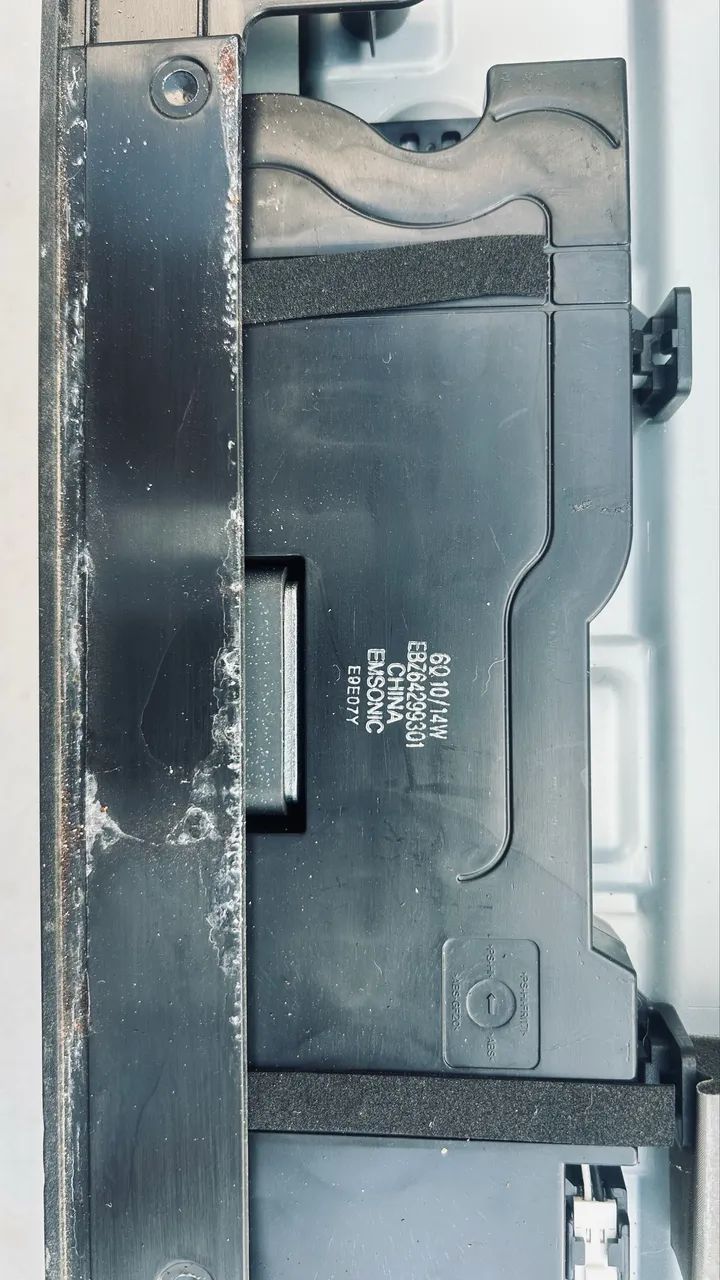 Par de auto falantes da Tv Lg 65 Polegadas
