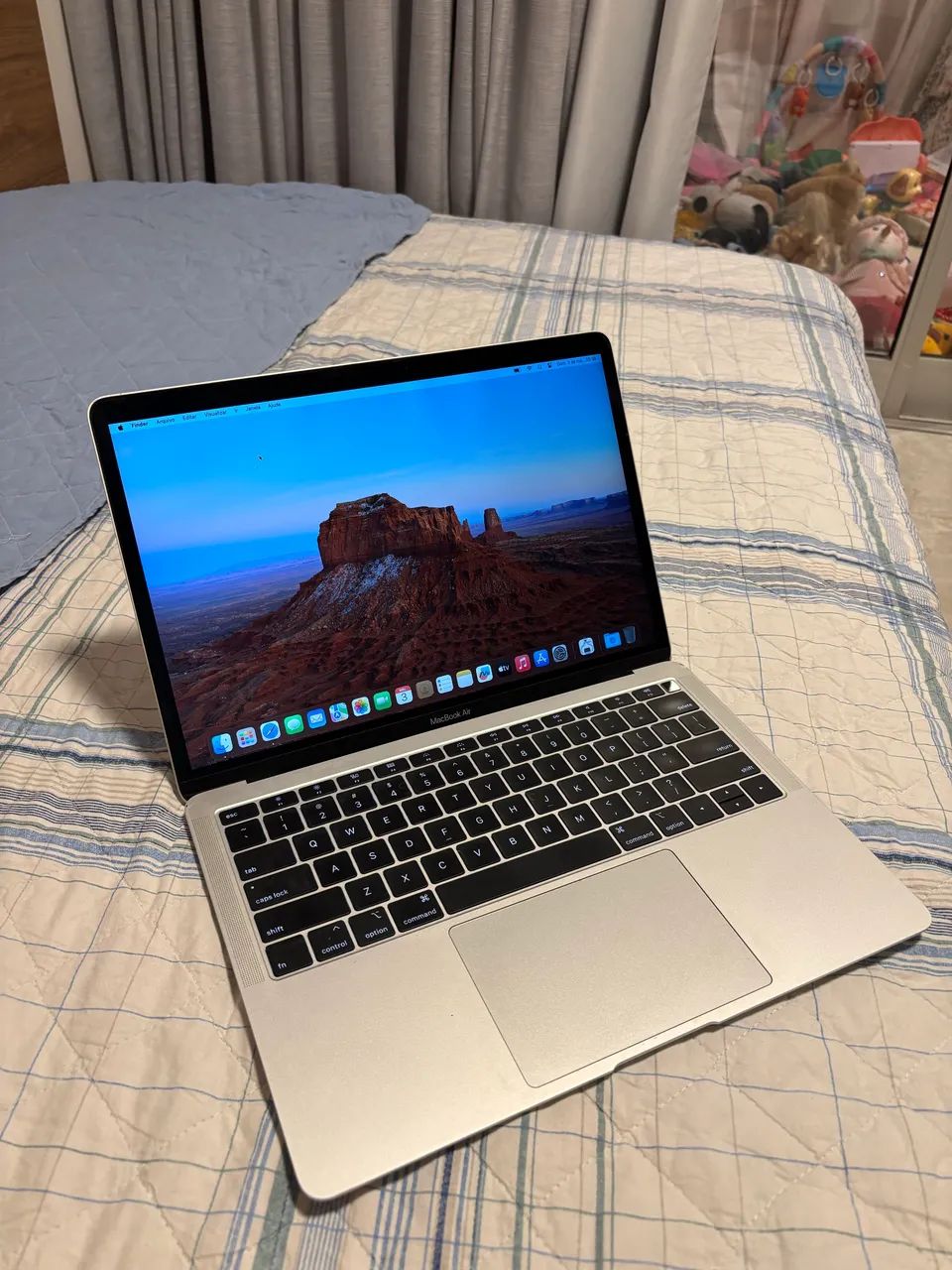 MacBook本体 MacBook Air 2018 A1932 core i5 8GB 256GB MacBook Air 13