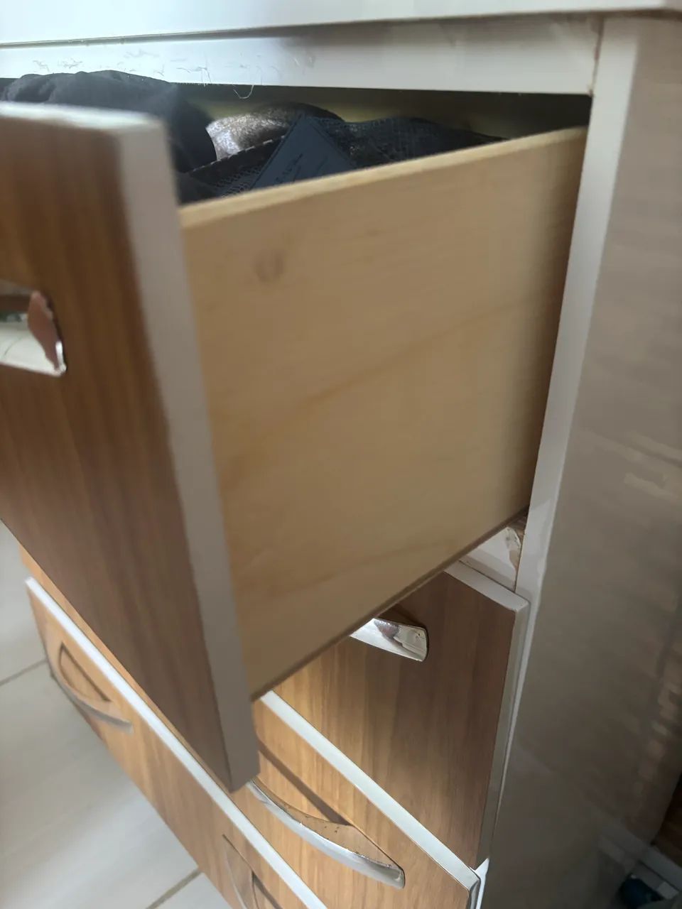 Cômoda 4 gavetas  - Foto 5