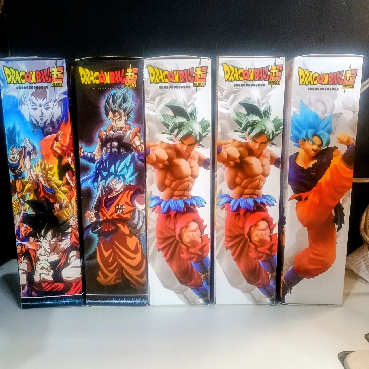 Lote de figuras dragon ball 