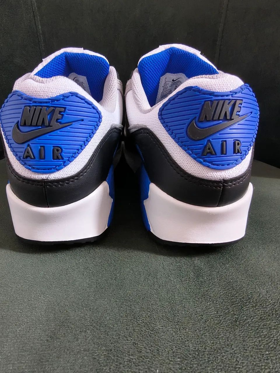 Nike Air Max 90 Hyper Royal 40.5 BR Novo, Não acompanha Caixa  - Foto 4