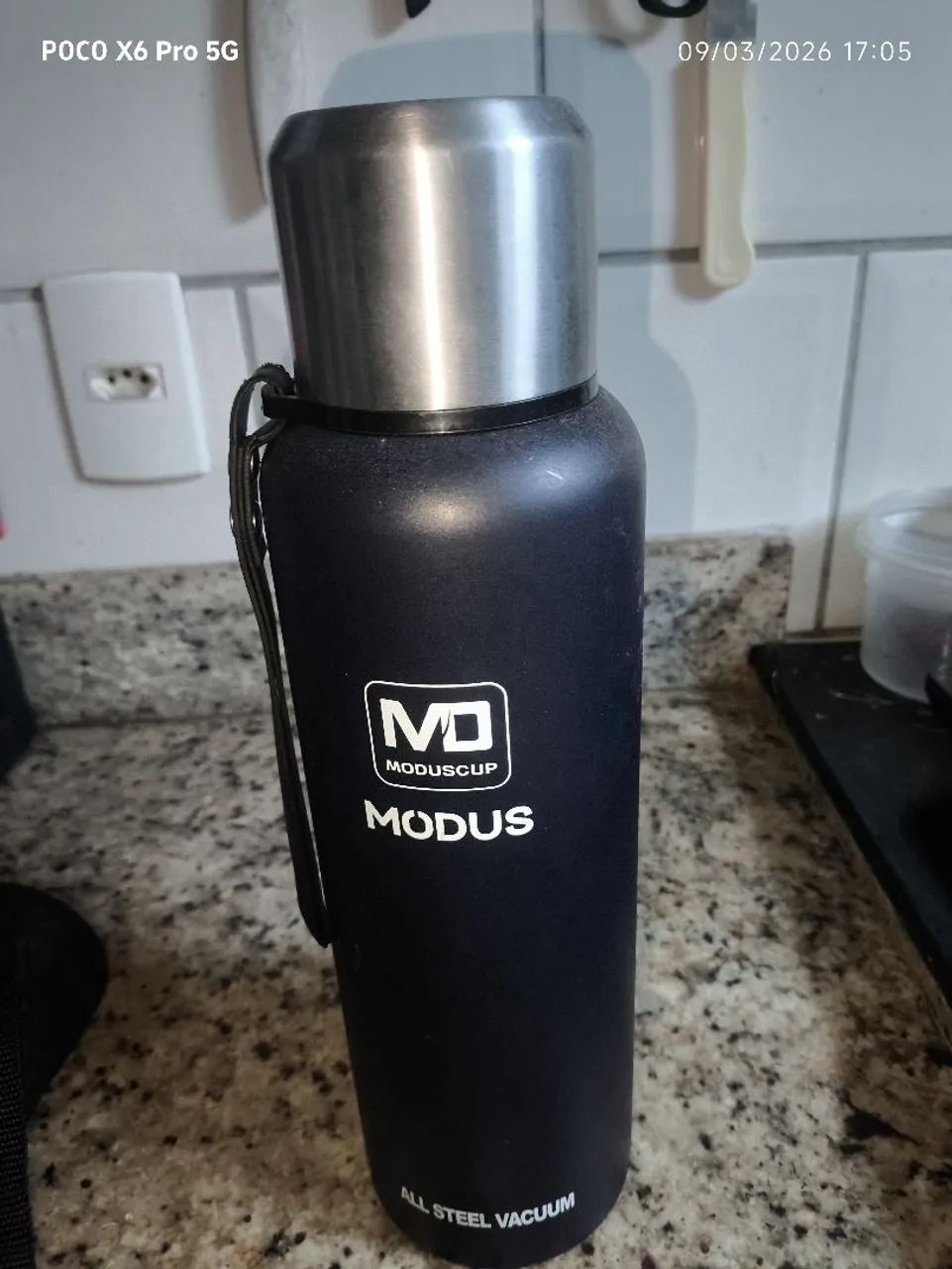 Garrafa Térmica De Inox 1,5 Litro Café Quente Água Gelada Cor Preto