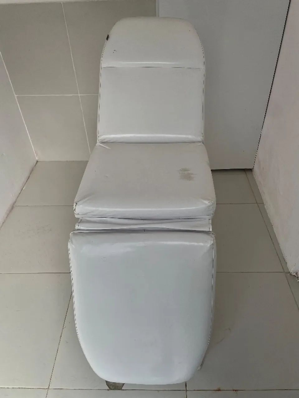 Maca de Estética semi nova