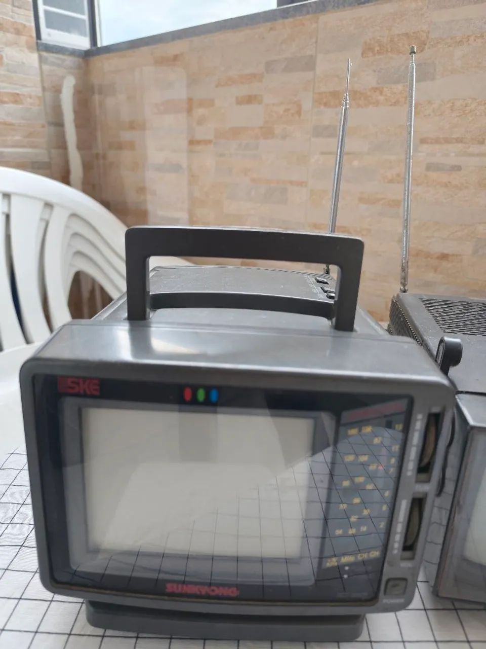 3 tvs antigas  - Foto 4