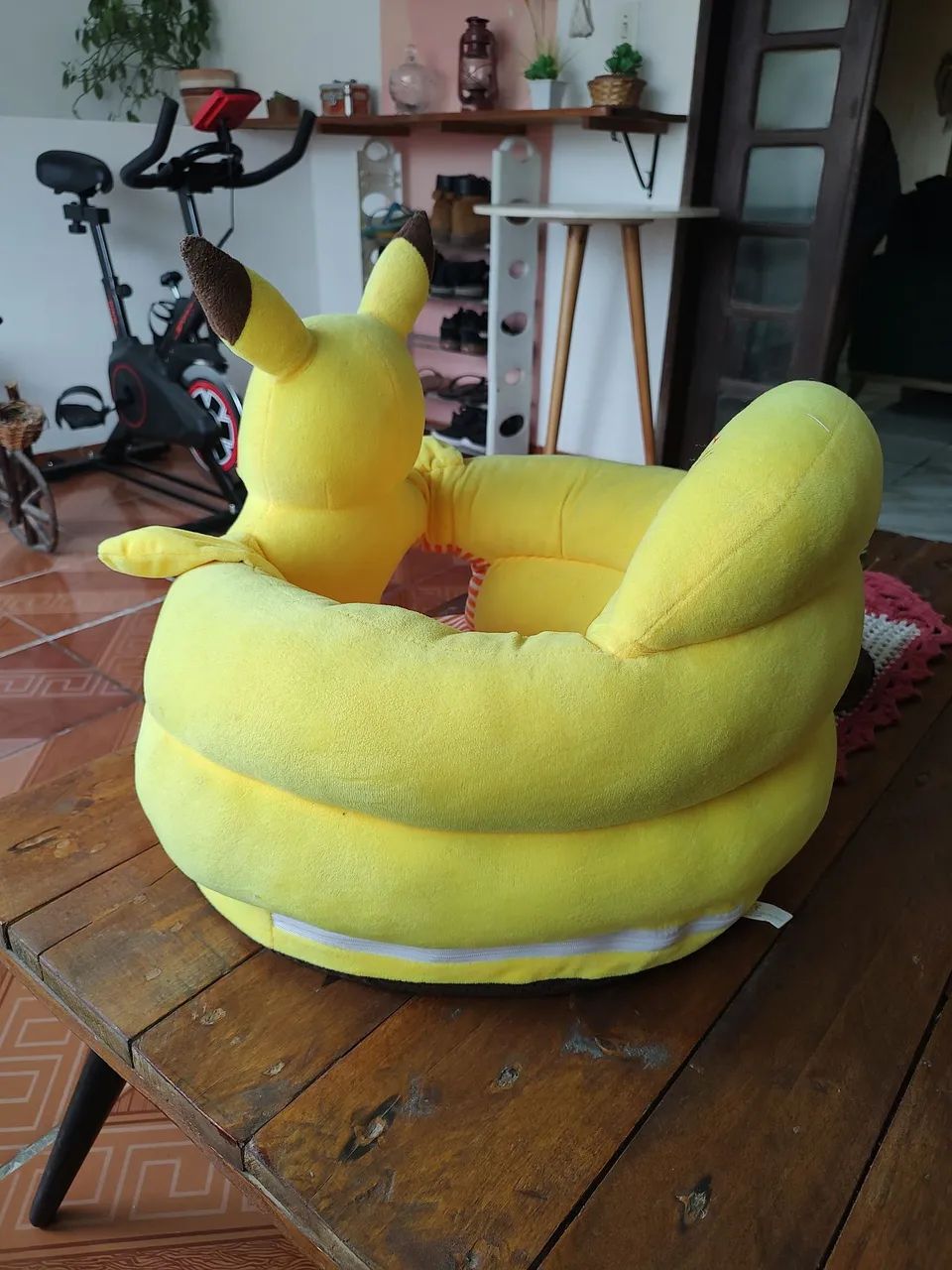 Acento pelúcia infantil Pikachu  - Foto 2