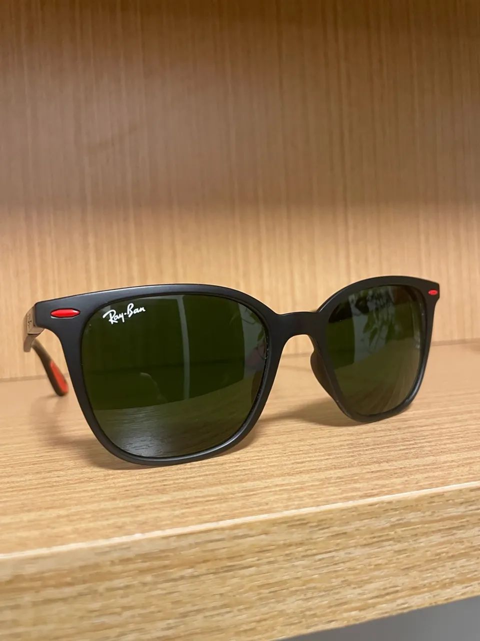 Óculo Rayban Ferrari