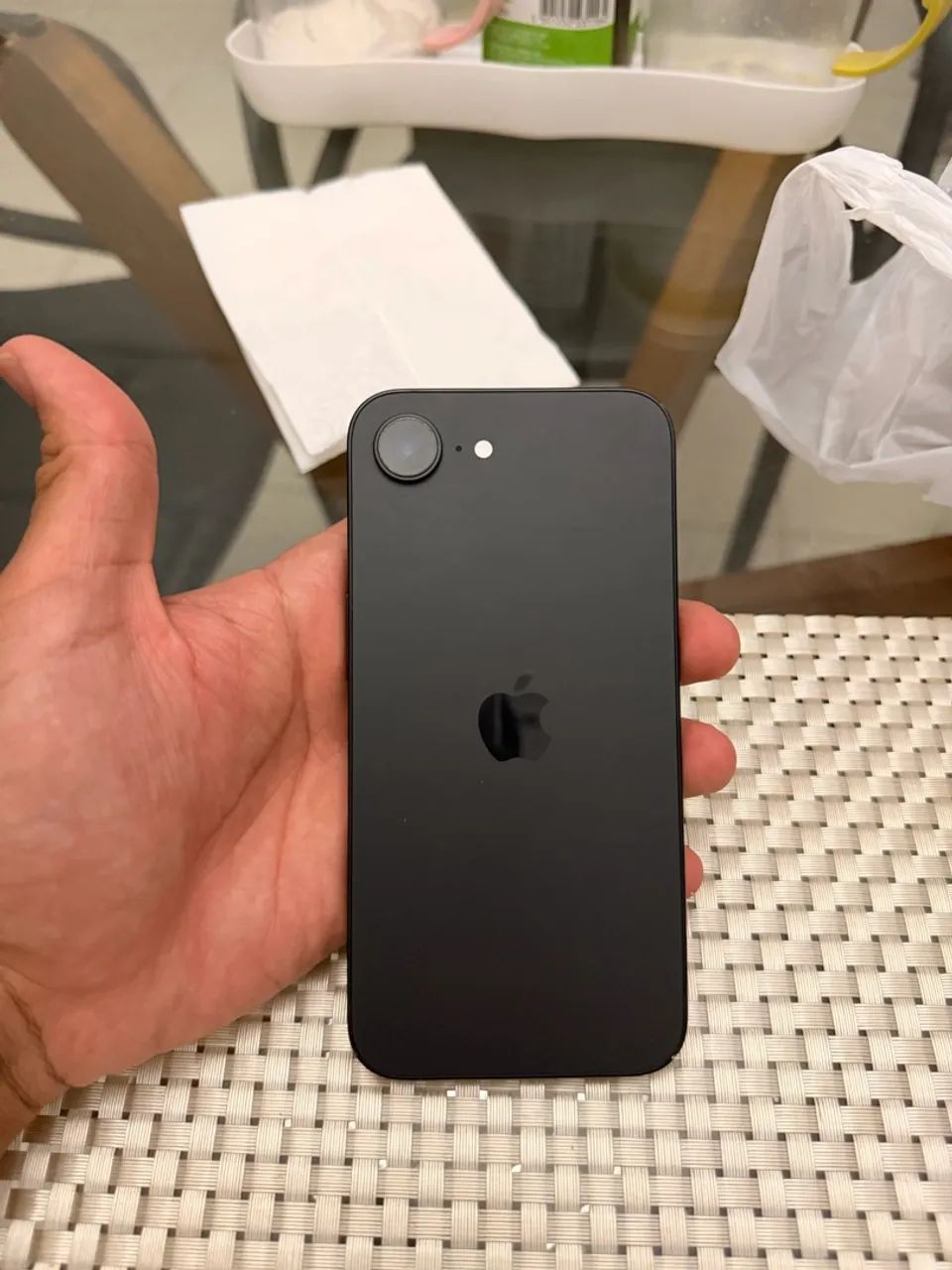 Iphone 16E - Foto 2