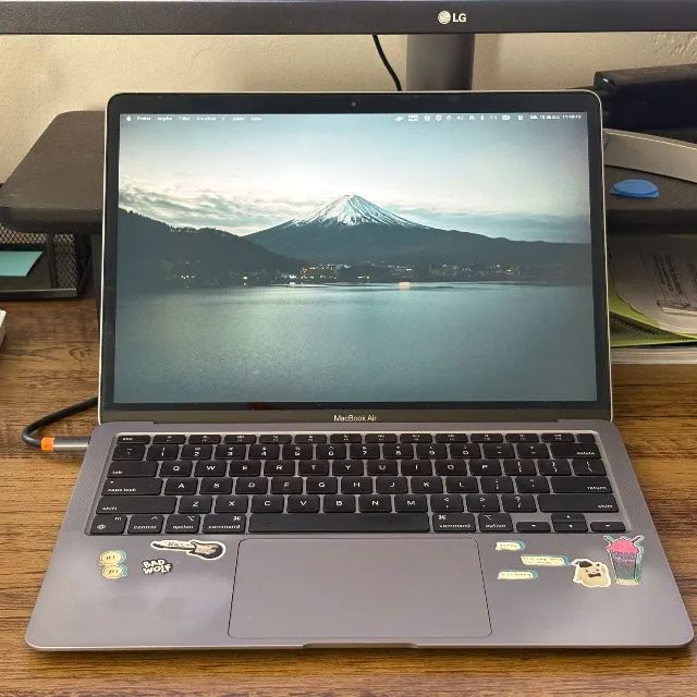 MacBook Air M1