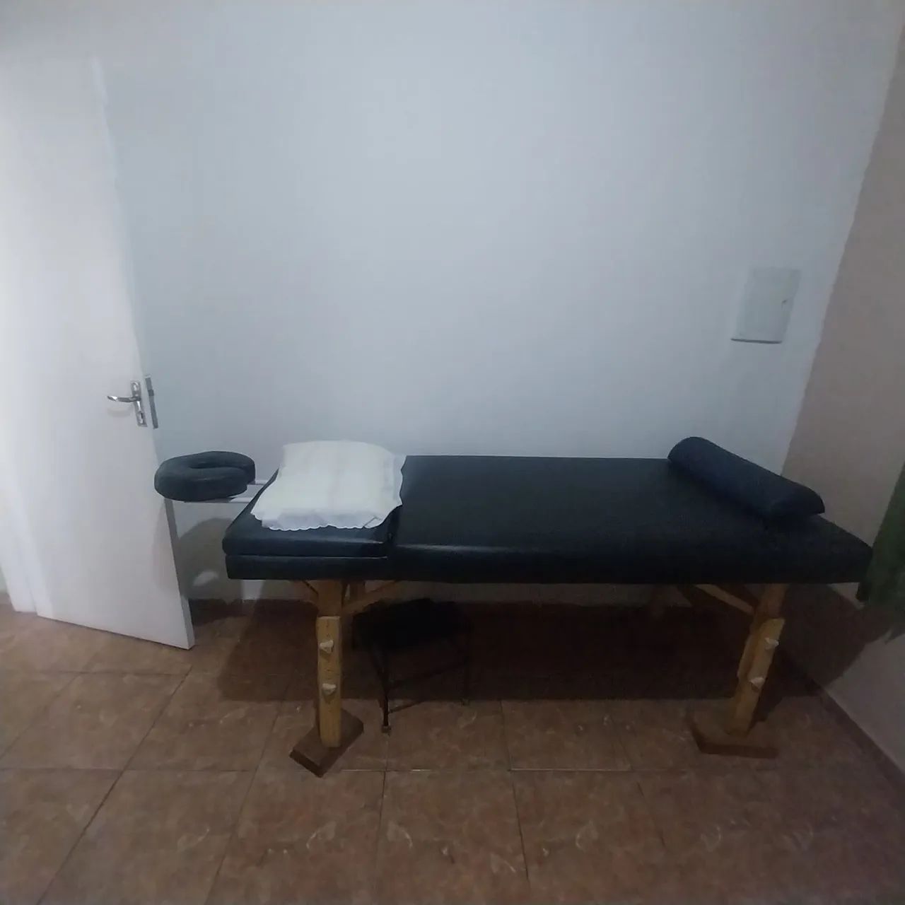 Vende maca de massagem 