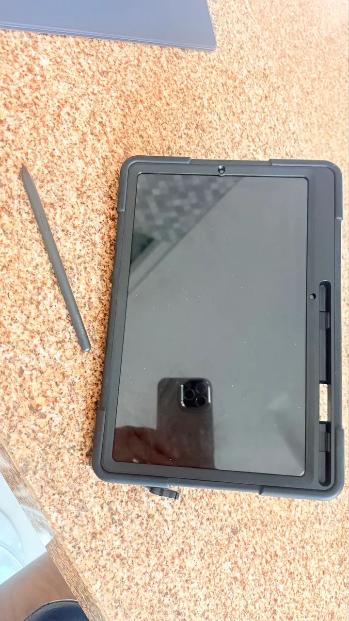 Tablet Samsung S6 lite impecável  - Foto 2