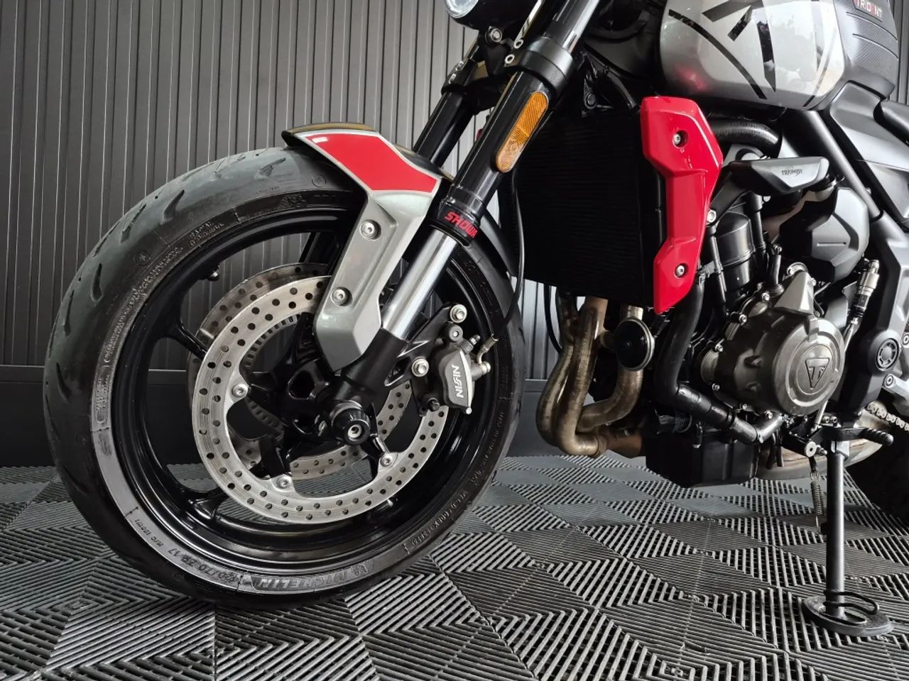 Triumph Trident 660 2024 - Foto 2