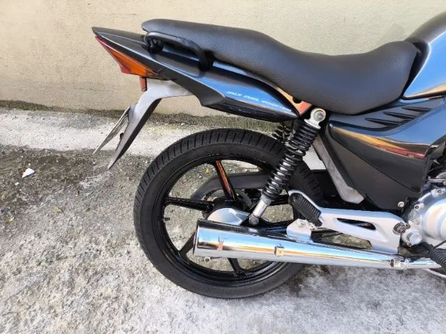 Titan 150 ESD    2012 - Foto 2