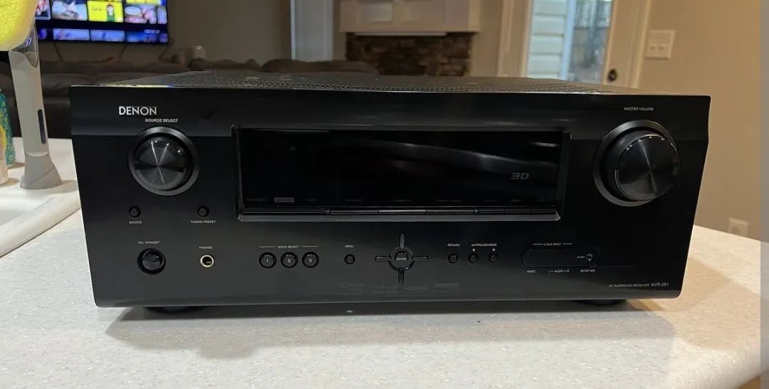 Receiver DENON AVR-591