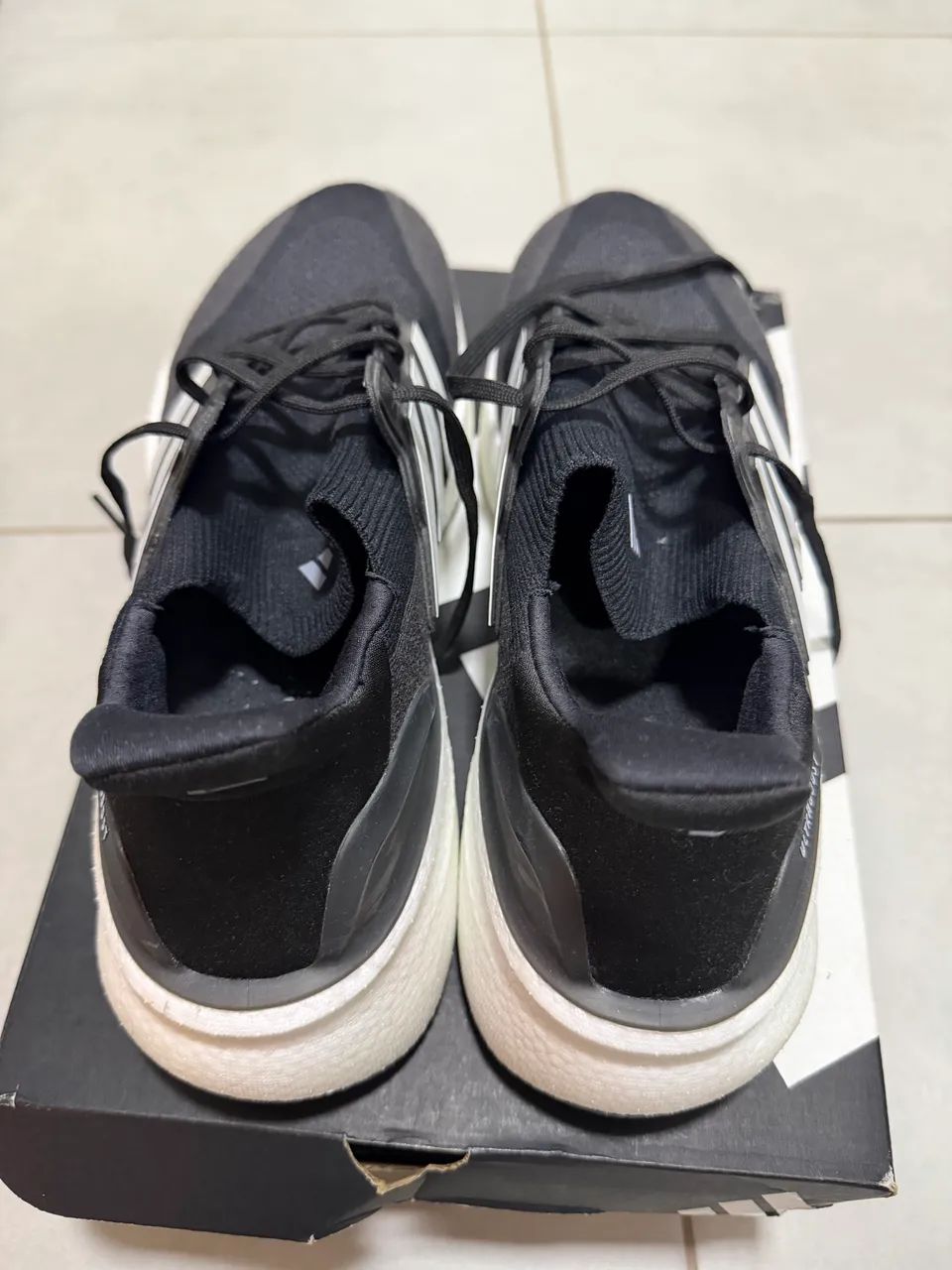 Tênis adidas Ultraboost 5 - Pouco usado - Foto 3